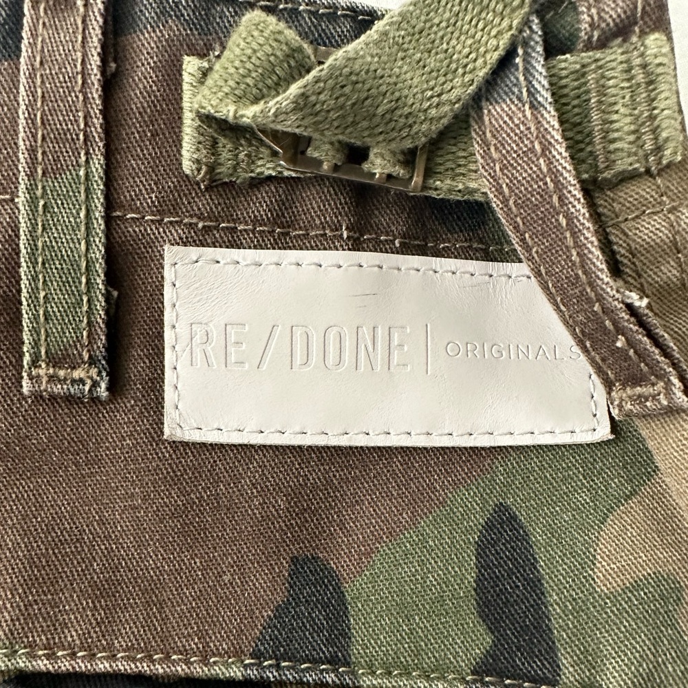 Re/Done Original Camo Cargo pants (women’s) size 26. Gently used.